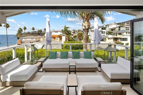 32 Emerald Bay, Laguna Beach, CA, 92651-1264 | Card Image
