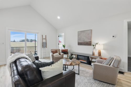 5 Chestnut Ln, Northwood, NH, 03261-3259 | Card Image