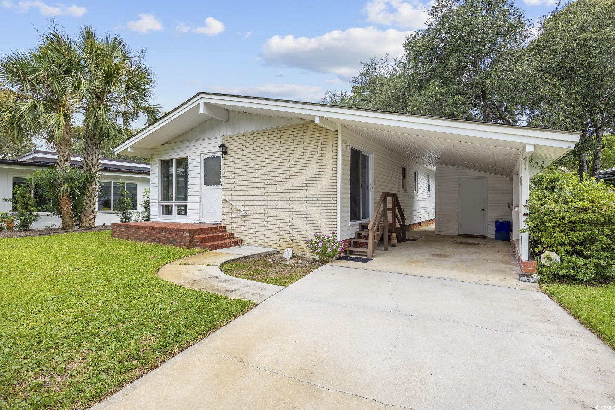 Springs Ave, Myrtle Beach, SC 29577
