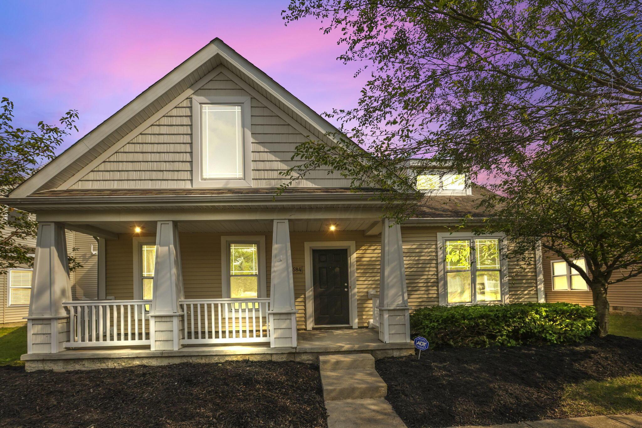 Grand Strand Dr, Grove City, OH 43123