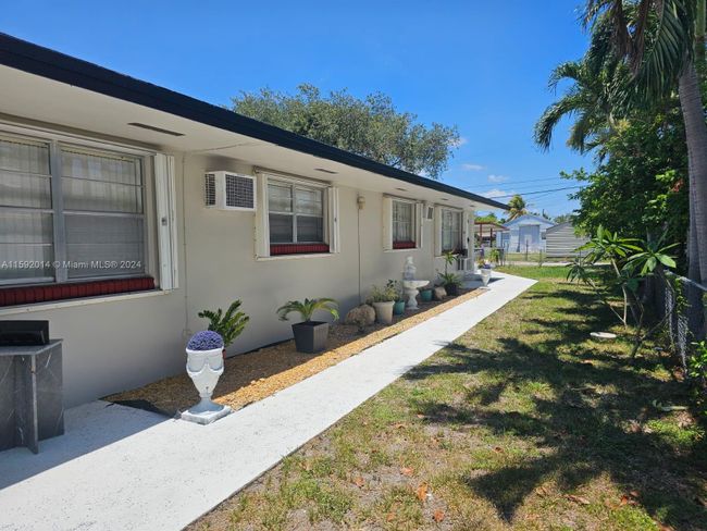 2405-2407 Cleveland St, Home with 0 bedrooms, 0 bathrooms and 5 parking in Hollywood FL | Image 21