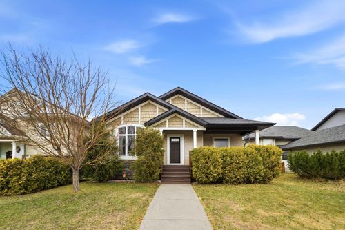 124 Isherwood Close, Red Deer, AB, T4R0B5 | Card Image