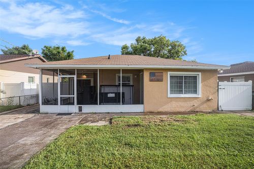 3915 W Gray St, Tampa, FL, 33609-1227 | Card Image