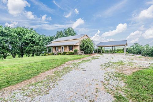 752 Mayfield Mill Rd, Glasgow, KY, 42141-8103 | Card Image