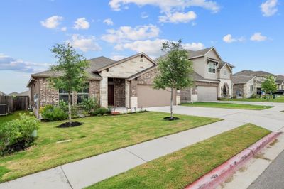 701 Elm Green Street, House other with 4 bedrooms, 2 bathrooms and 2 parking in Hutto TX | Image 2