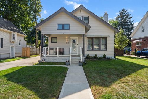 111 Scott Blvd, Mount Clemens, MI, 48043-1747 | Card Image