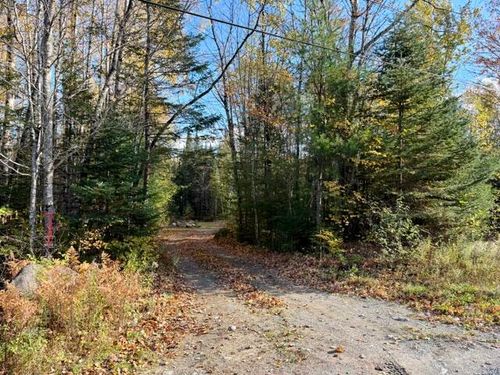 18 Munn Flat Road, Athens, ME, 04912 | Card Image