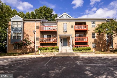 302-6 Cedar Valley Pl, ESSEX, MD, 21221-7530 | Card Image