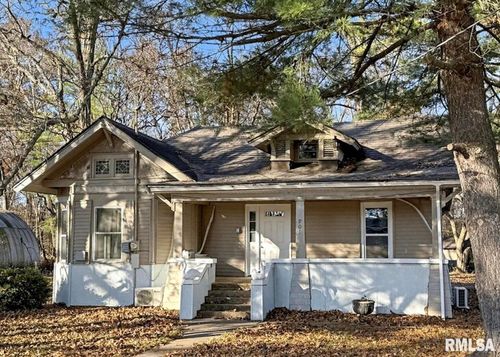 901 S 22nd St, Herrin, IL, 62948-2407 | Card Image