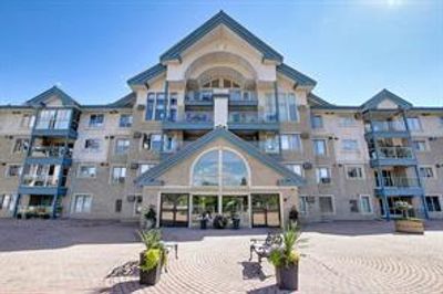 433 - 7229 Sierra Morena Blvd Sw, Condo with 2 bedrooms, 2 bathrooms and 1 parking in Calgary AB | Image 1