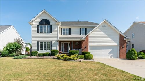 29 Katelyn Ln, Lancaster, NY, 14086-9367 | Card Image