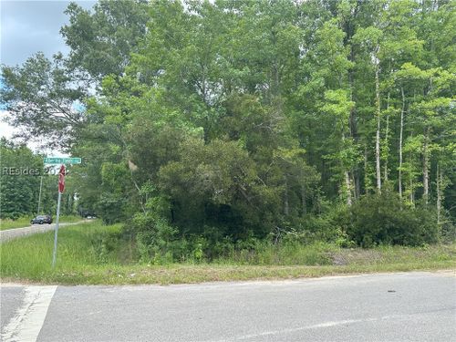 7 Albertha Fields Cir, Yemassee, SC, 29945-7607 | Card Image