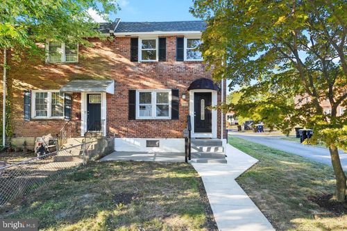 3049 4th Ave, CLAYMONT, DE, 19703-2056 | Card Image
