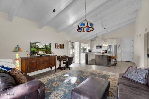 5522 N 71st St, Paradise Valley, AZ, 85253-5933 | Card Image
