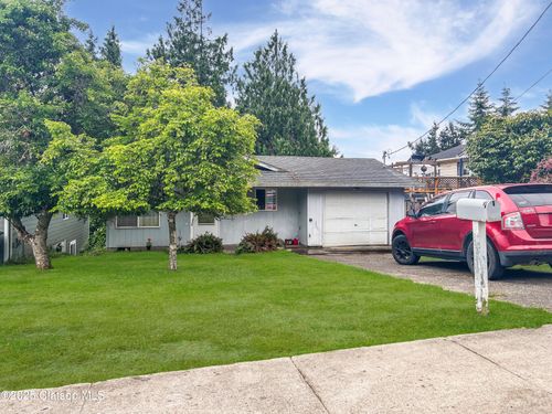 1208 Alameda Ave, Astoria, OR, 97103-5604 | Card Image