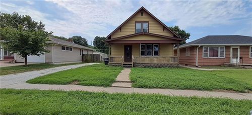 120 Fulkerson St, Saint Joseph, MO, 64504-2018 | Card Image