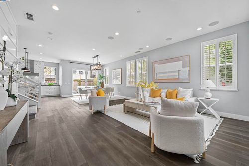 37591 Sea Bank St, Newark, CA, 94560-4016 | Card Image