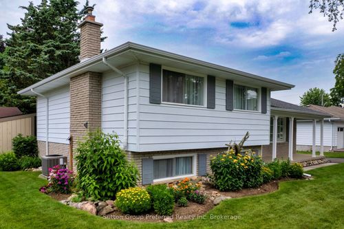 527 Fair St, Woodstock, ON, N4S5T9 | Card Image