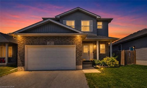 18 Minler Street, Ingersoll, ON, N5C0C9 | Card Image