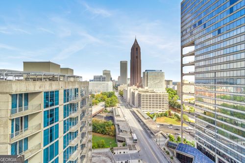 unit-1713-400 W Peachtree St Nw, Atlanta, GA, 30308-3550 | Card Image