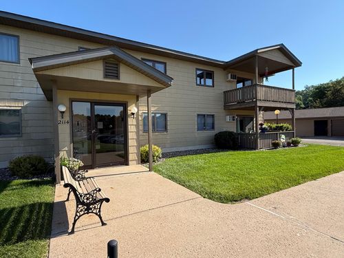 apt-221-2114 Village Dr, Red Wing, MN, 55066-2984 | Card Image