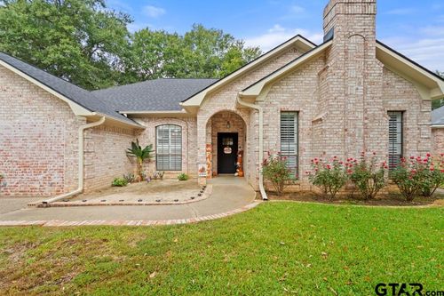 3108 Williamsburg Cir, Tyler, TX, 75701-6672 | Card Image