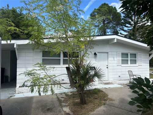 335 80th Ave Ne, ST PETERSBURG, FL, 33702-3817 | Card Image