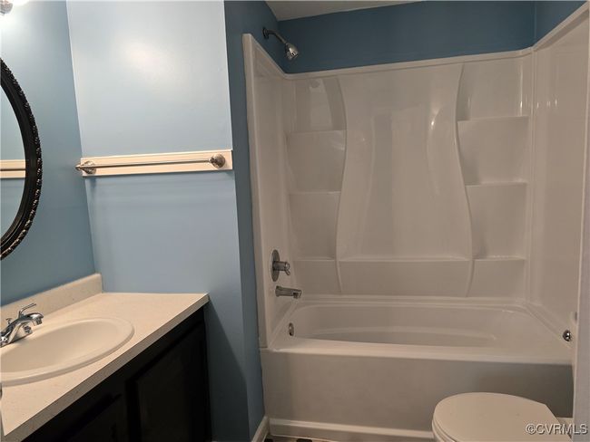 Guest Bathroom | Image 35