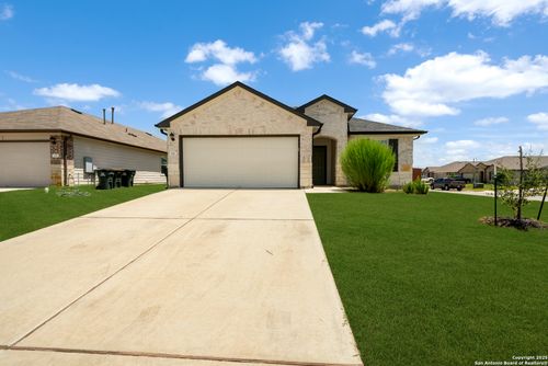 141 Duck Horn Pass, San Marcos, TX, 78666-4885 | Card Image