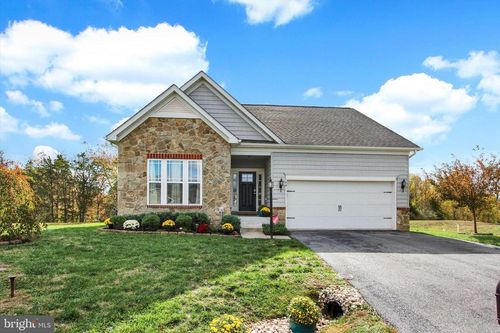 64 Cooper Ln, GETTYSBURG, PA, 17325-6003 | Card Image