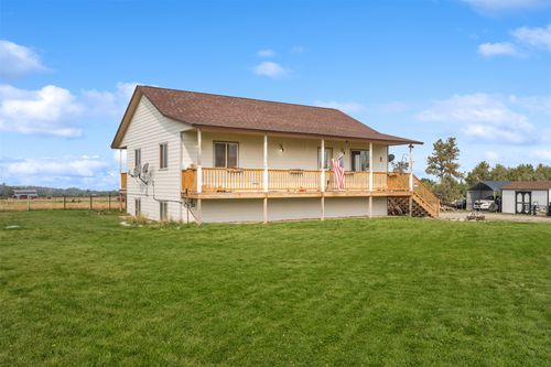 3041 Upper Burnt Fork School Rd, Stevensville, MT, 59870-7006 | Card Image