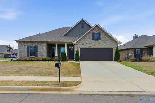 164 Creek Ridge Dr, Meridianville, AL, 35759-1670 | Card Image