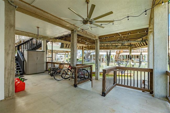 Sellers installed a propane tank for the gas stove and water heater | Image 36