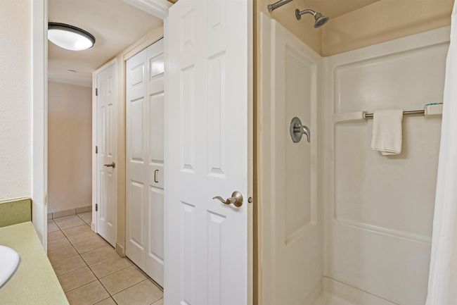 1003B - 4327 Lower Honoapiilani Rd, Condo with 2 bedrooms, 2 bathrooms and null parking in Lahaina HI | Image 15
