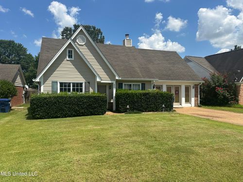 5822 Waverly Dr, Horn Lake, MS, 38637-3118 | Card Image