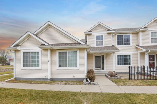 206 Se Cedarwood Court, Grimes, IA, 50111 | Card Image