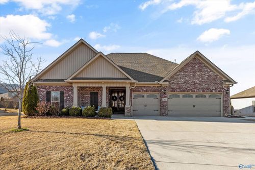 7603 Summerdawn Dr Se, Owens Cross Roads, AL, 35763-3018 | Card Image