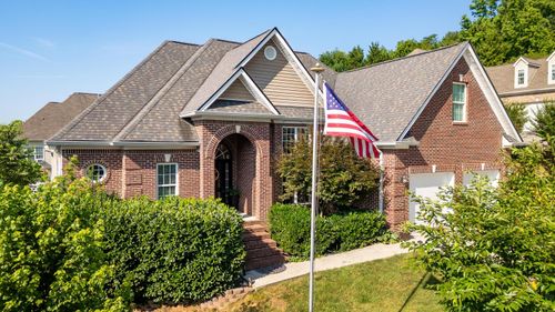 10311 Rophe Dr, Soddy Daisy, TN, 37379-5461 | Card Image