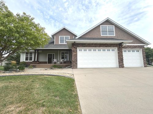 4180 58th St S, Fargo, ND, 58104-4254 | Card Image