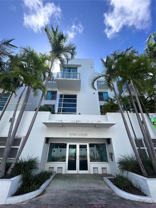 apt-21-7744 Collins Ave, Miami Beach, FL, 33141-2971 | Card Image