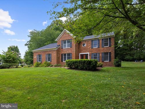 2724 Howard Grove Rd, DAVIDSONVILLE, MD, 21035-1243 | Card Image