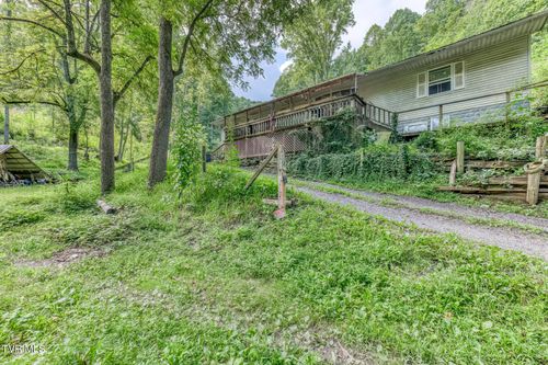15202 Little Creek Road, Bristol, VA, 24202 | Card Image