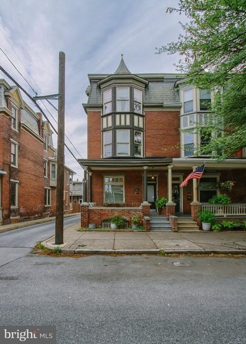 1926 Green St, HARRISBURG, PA, 17102-2220 | Card Image