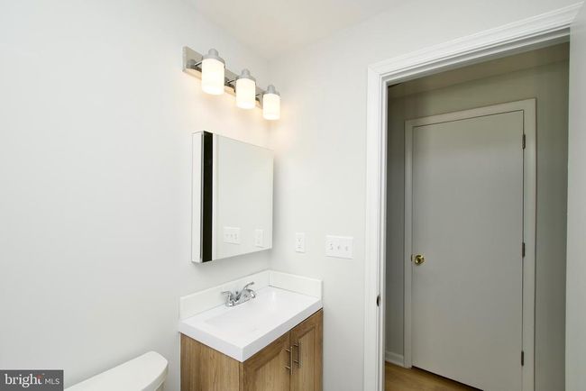 7688 Wolford Way, Townhouse with 3 bedrooms, 4 bathrooms and null parking in LORTON VA | Image 34