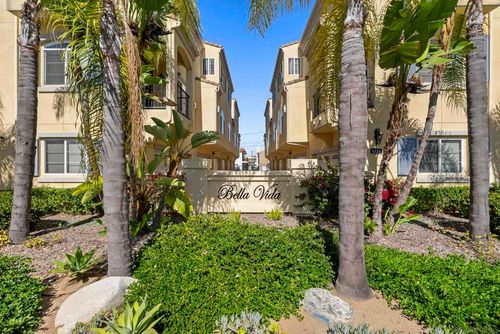 105-4329 Idaho, San Diego, CA, 92104 | Card Image