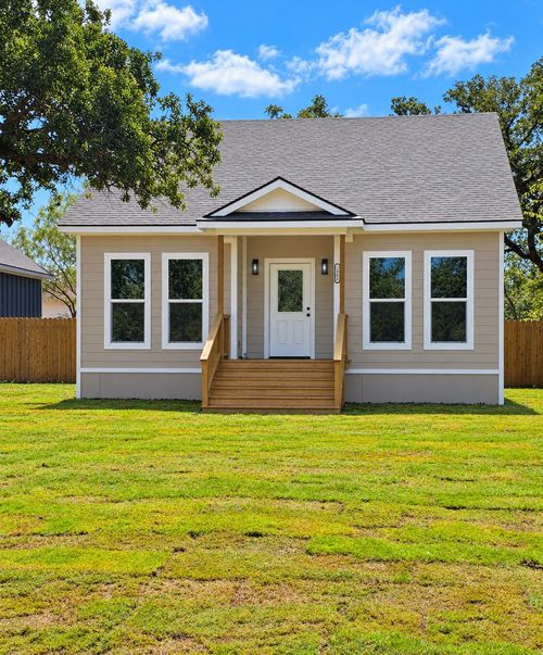 2908 Avenue D, Brownwood, TX, 76801-5109 | Card Image