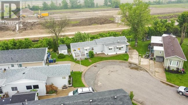 5 Elm Crt, Home with 2 bedrooms, 1 bathrooms and null parking in Mcgregor ON | Image 30
