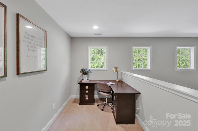 Upstairs Loft Area | Image 32