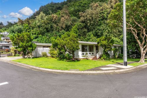 3003 Polohilani Pl, Honolulu, HI, 96817-1165 | Card Image