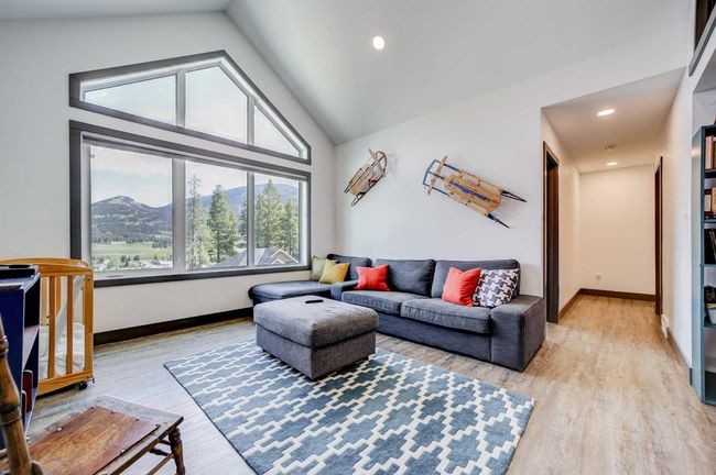 230 Southmore Pl, House other with 4 bedrooms, 3 bathrooms and 5 parking in Blairmore AB | Image 23